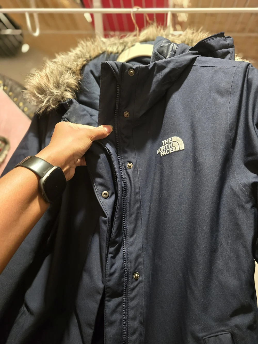 The North Face Women's Navy Insulated Ski Parka with Faux Fur Trim